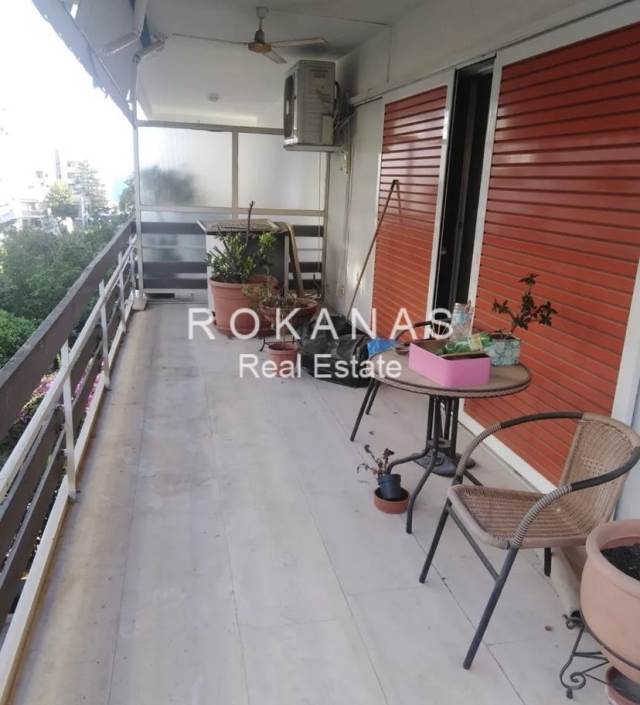 (For Rent) Residential Apartment || Athens South/Palaio Faliro - 130 Sq.m, 4 Bedrooms, 1.300€ 