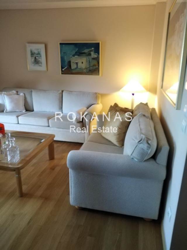 (For Sale) Residential Maisonette || Athens South/Glyfada - 150 Sq.m, 2 Bedrooms, 800.000€ 