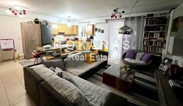 (For Sale) Residential Floor Apartment || Athens Center/Vyronas - 102 Sq.m, 3 Bedrooms, 280.000€ 